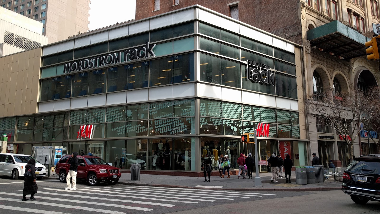 Photo of H&M in Brooklyn City, New York, United States - 1 Picture of Point of interest, Establishment, Store, Clothing store