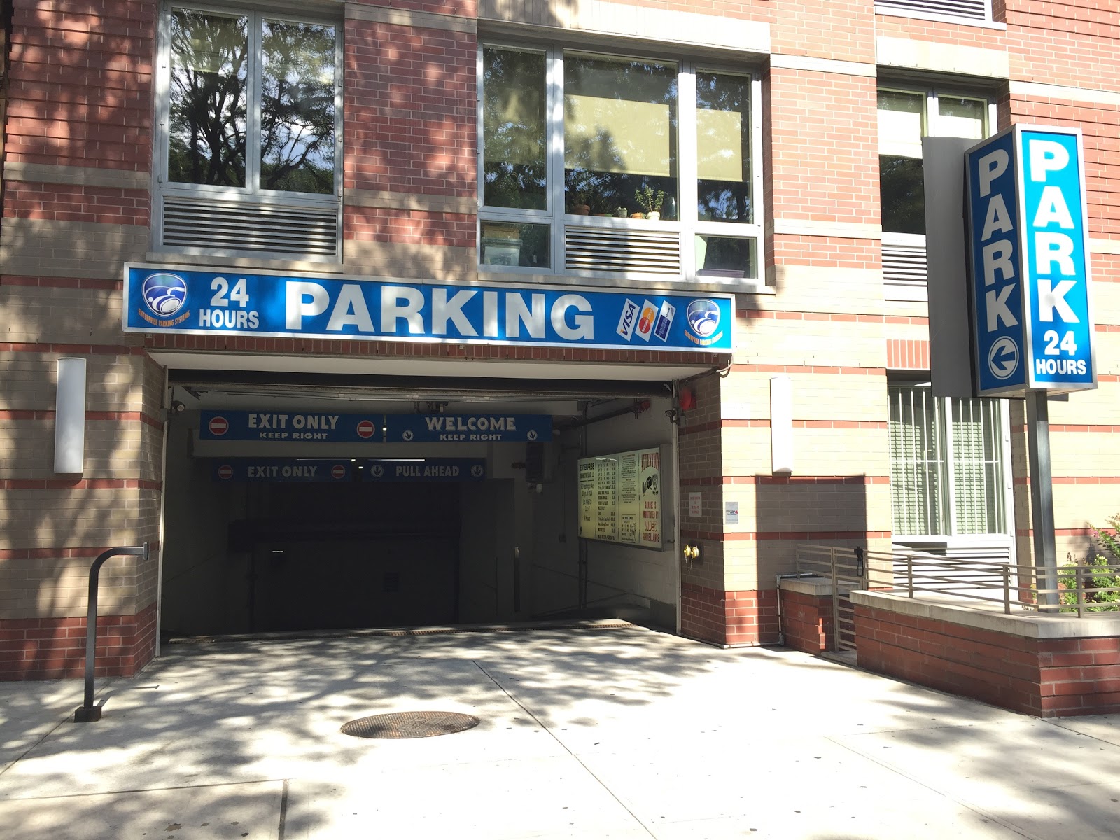 Photo of Enterprise Washington Garage LLC in Kings County City, New York, United States - 2 Picture of Point of interest, Establishment, Parking