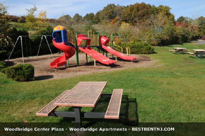 Photo of Woodbridge Center Plaza Apartments in Woodbridge City, New Jersey, United States - 4 Picture of Point of interest, Establishment, Real estate agency