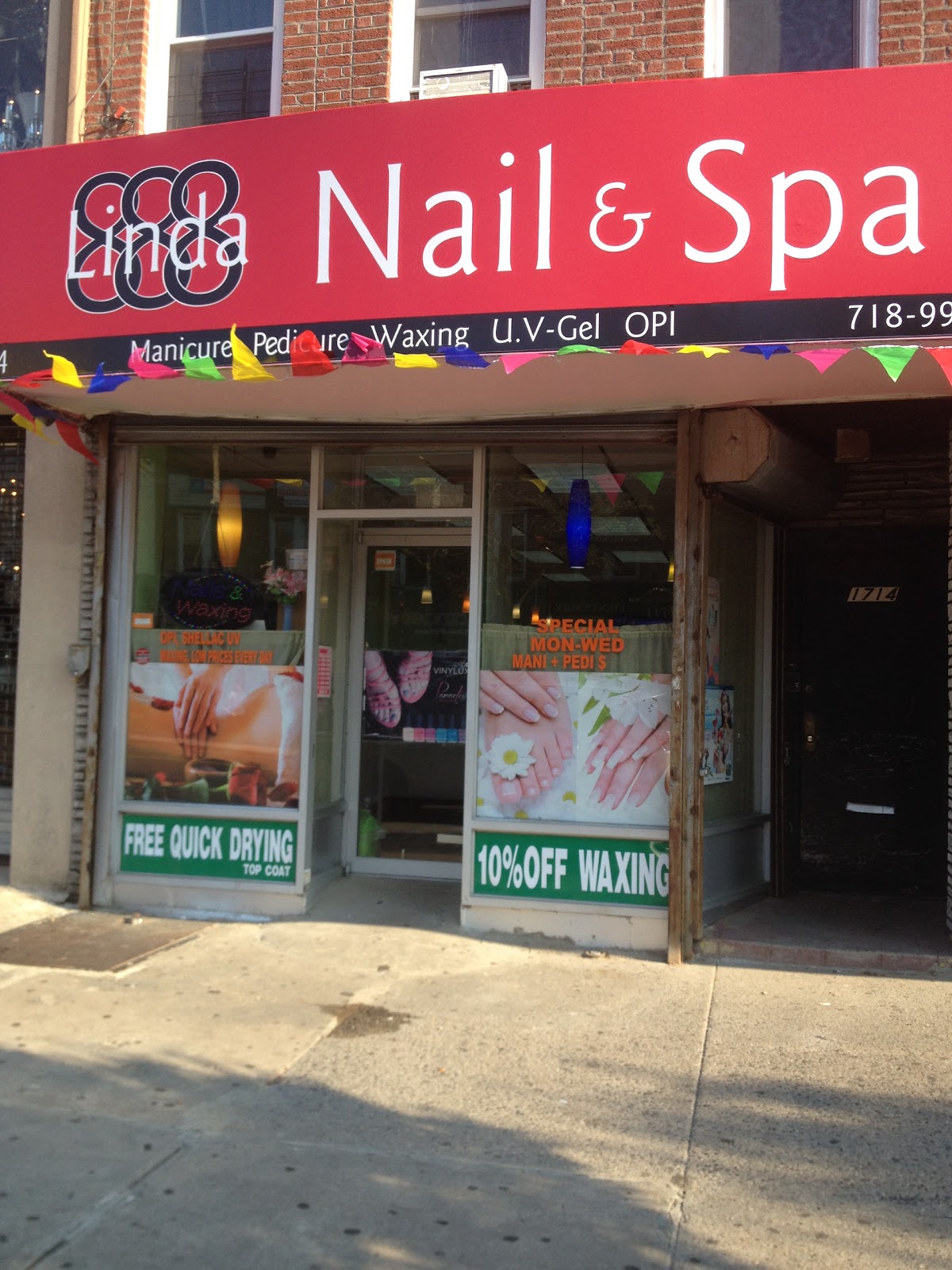 Photo of Linda Nail & Spa 888 Inc in Kings County City, New York, United States - 3 Picture of Restaurant, Food, Point of interest, Establishment, Beauty salon, Hair care