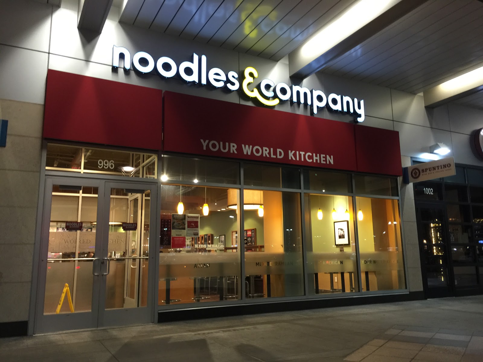 Photo of Noodles & Company in Garden City, New York, United States - 1 Picture of Restaurant, Food, Point of interest, Establishment, Bar