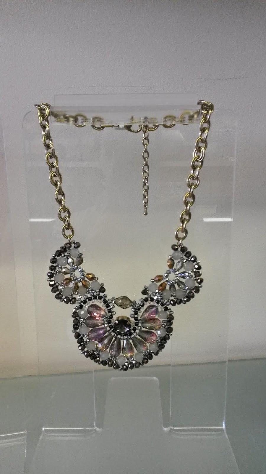 Photo of Zaraz Collection - Jewelry Handbags Scarves Accessories Ear Piercing Alterations in Lynbrook City, New York, United States - 5 Picture of Point of interest, Establishment, Store, Jewelry store