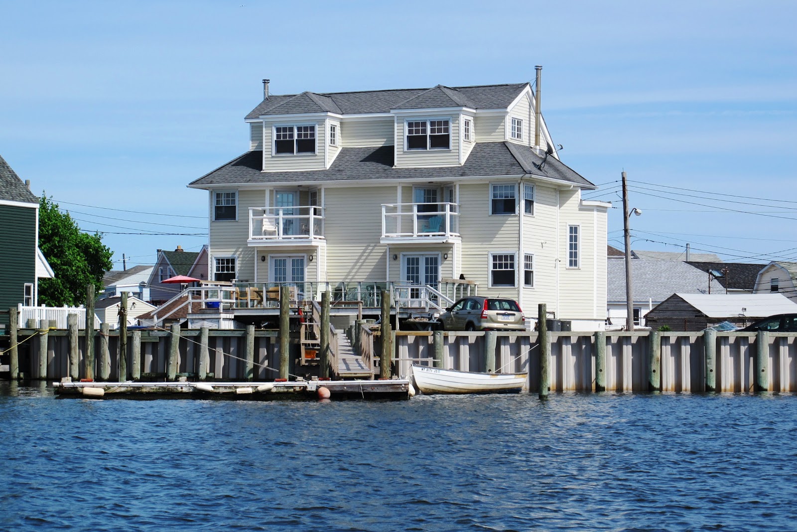 Photo of Waterfront Home in Far Rockaway City, New York, United States - 1 Picture of Point of interest, Establishment, Real estate agency, Travel agency