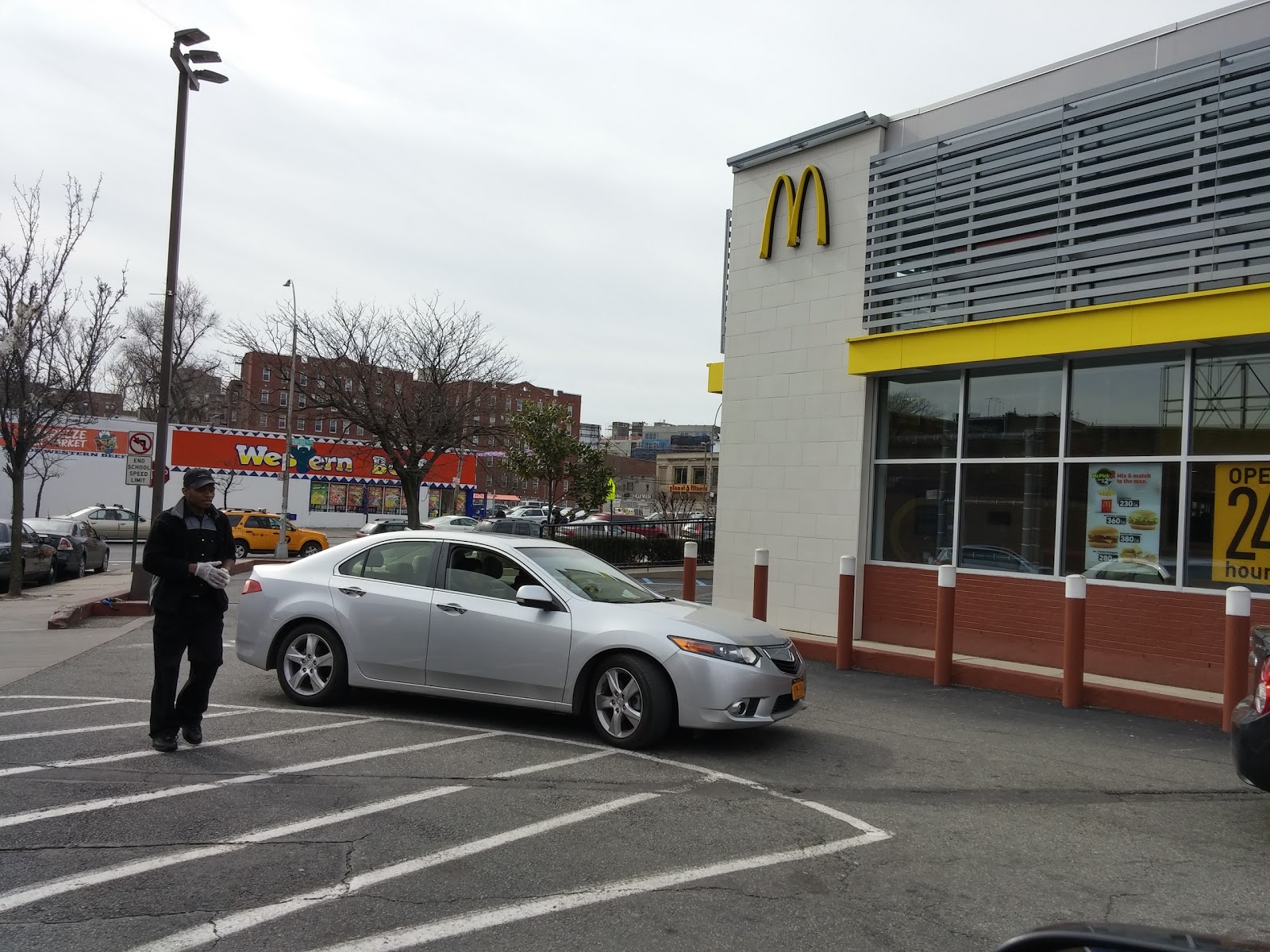 Photo of Western Beef Supermarket in Brooklyn City, New York, United States - 2 Picture of Food, Point of interest, Establishment, Store, Grocery or supermarket, Bakery