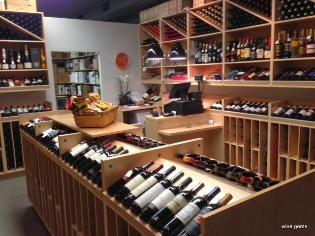 Photo of Perriello's Cantina - Fine Wines and Liquors in Bronxville City, New York, United States - 2 Picture of Food, Point of interest, Establishment, Store, Liquor store