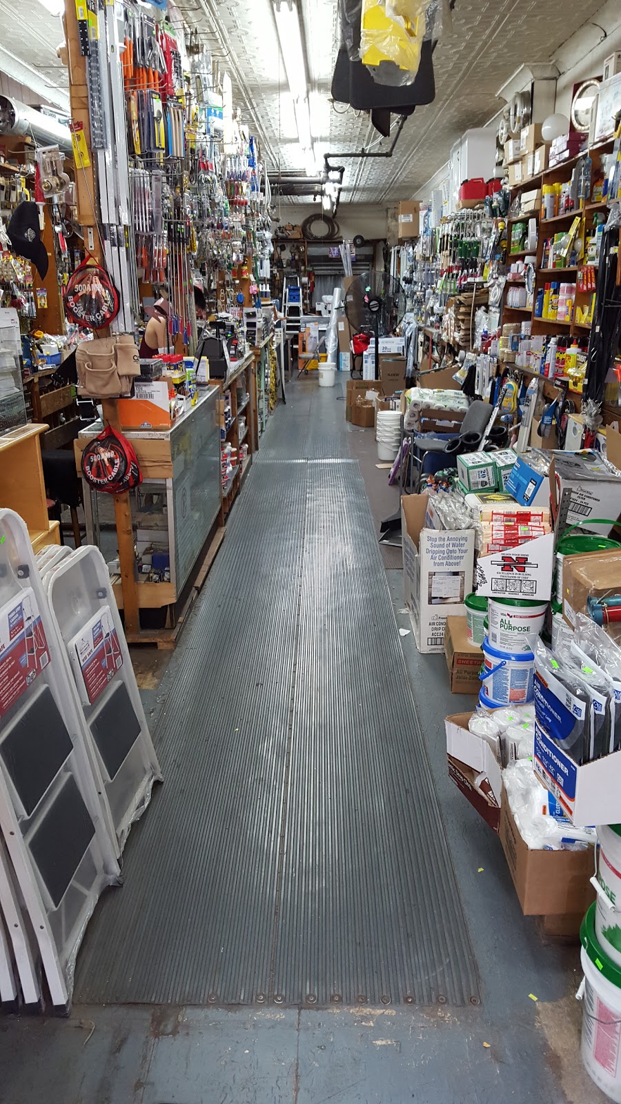 Photo of Sunnyside Hardware in sunnyside City, New York, United States - 3 Picture of Point of interest, Establishment, Store, Hardware store, Locksmith