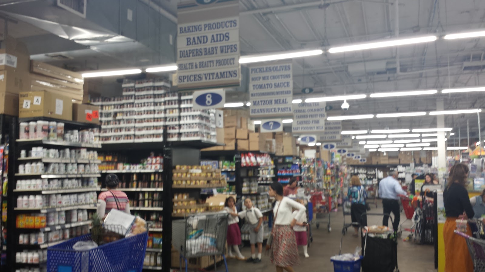 Photo of KRM Kollel Supermarket in Kings County City, New York, United States - 2 Picture of Food, Point of interest, Establishment, Store, Grocery or supermarket