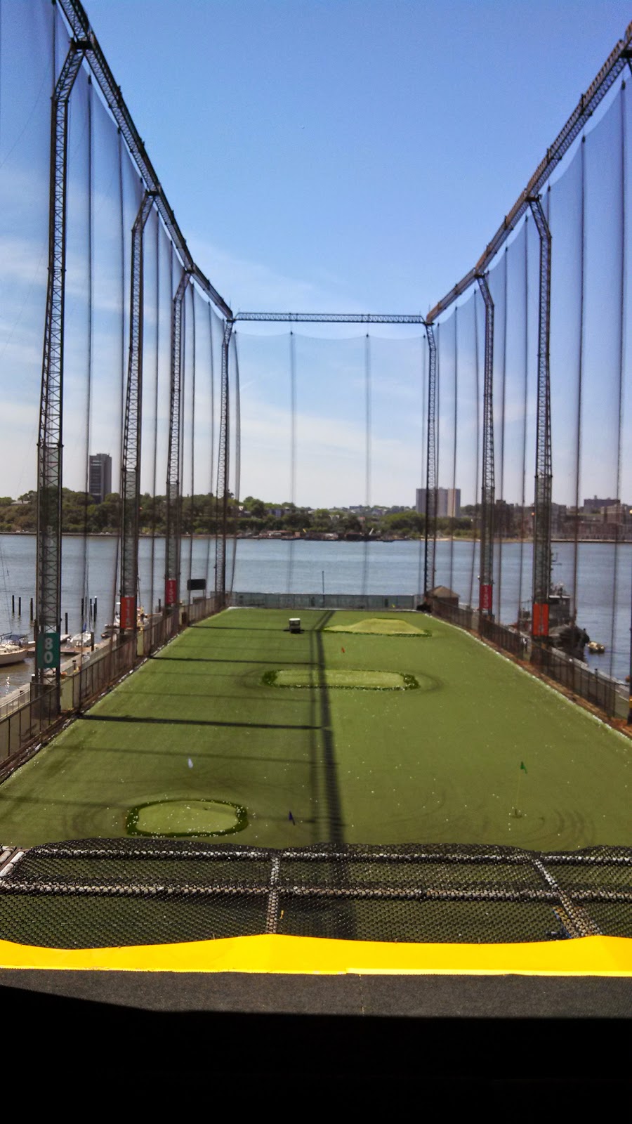 Photo of Chelsea Piers Sports and Entertainment Complex in New York City, New York, United States - 8 Picture of Point of interest, Establishment, Health, Gym, Bowling alley