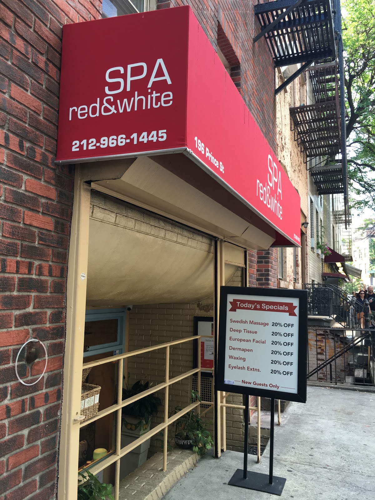 Photo of RED AND WHITE SPA in New York City, New York, United States - 2 Picture of Point of interest, Establishment, Health, Spa, Beauty salon, Hair care