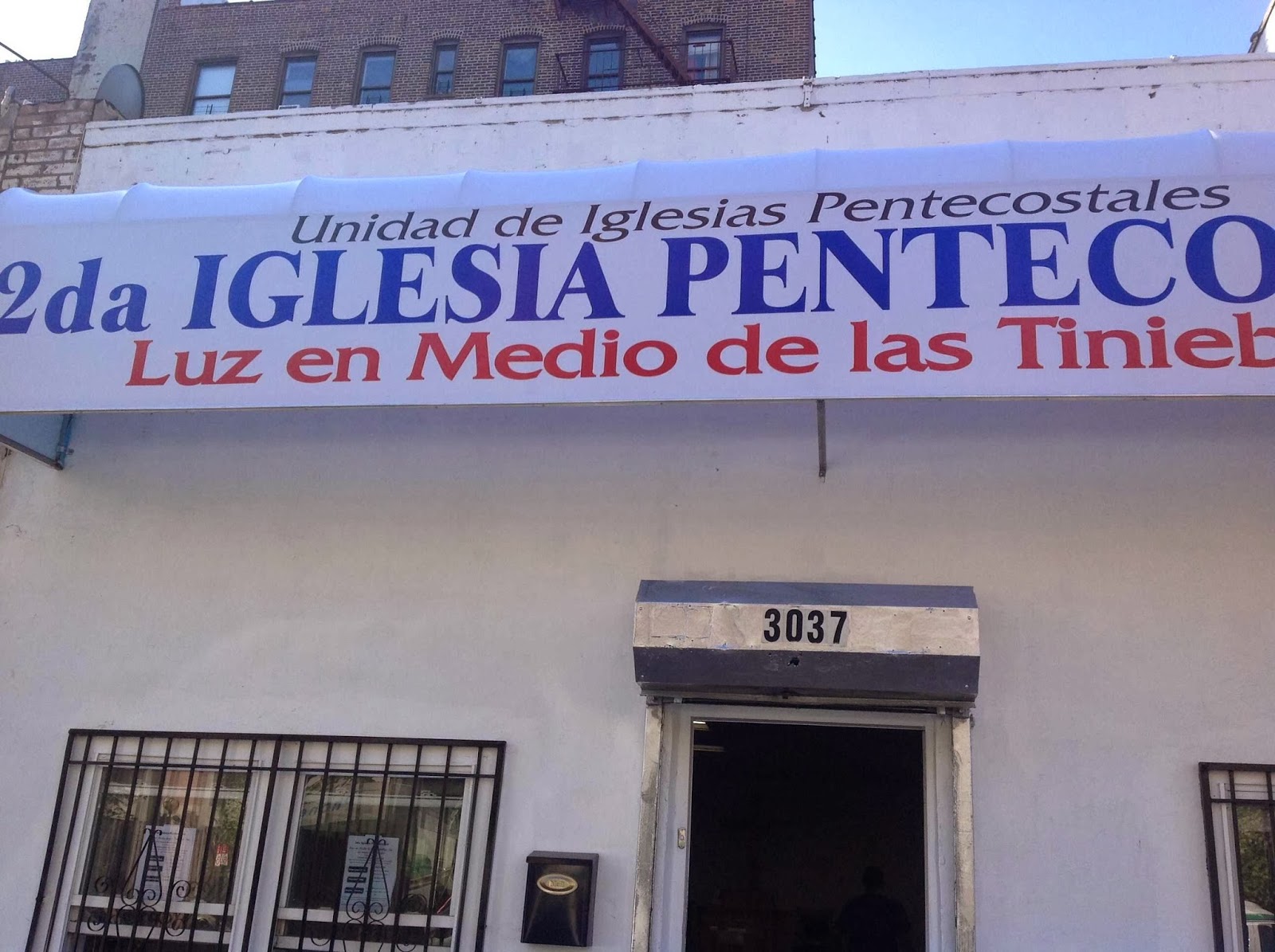 Photo of 2da Iglesia Pentecostal Luz En Medio De Las Tinieblas Inc. in Bronx City, New York, United States - 1 Picture of Point of interest, Establishment, Church, Place of worship