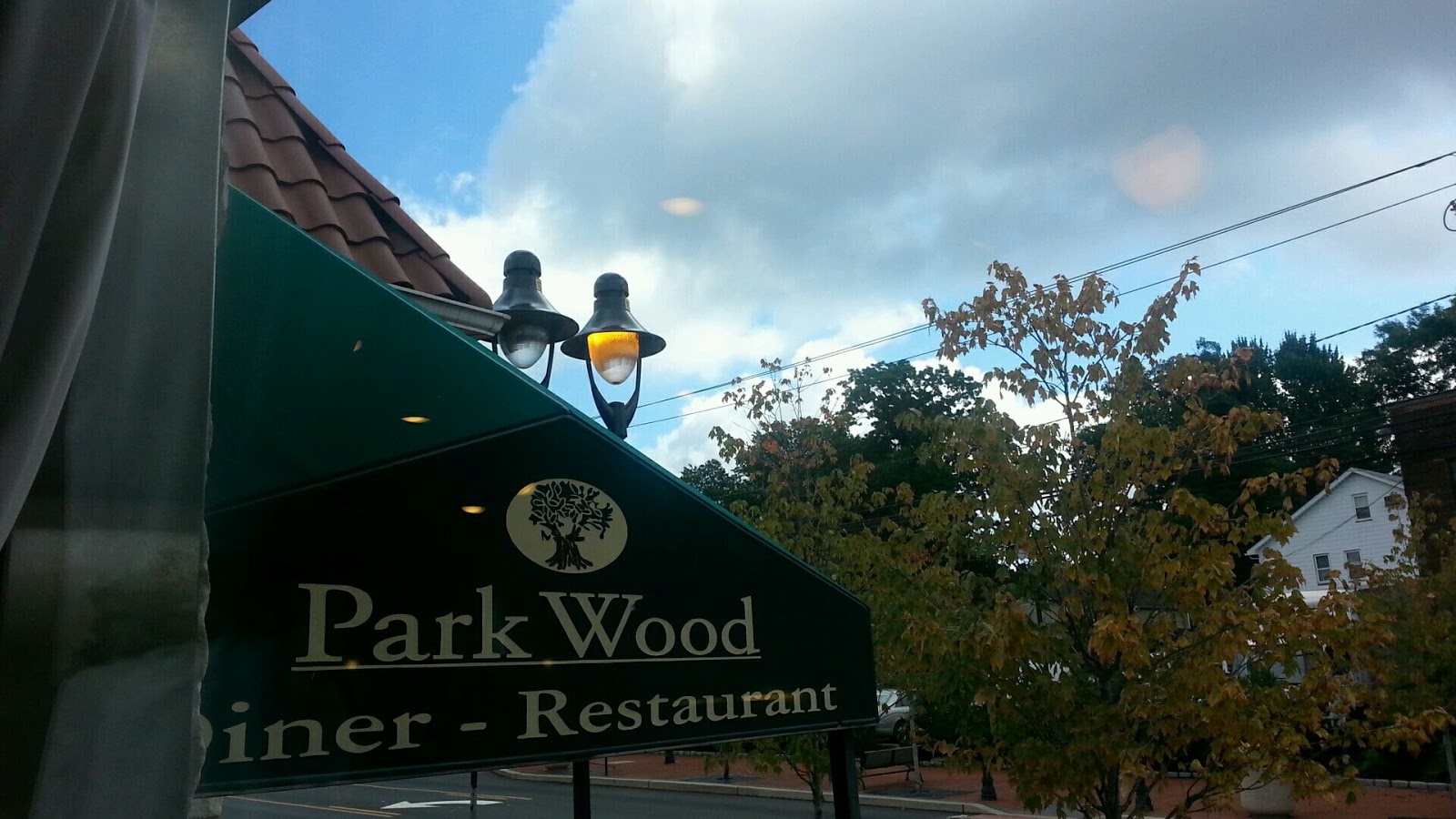 Photo of Park Wood Diner in Maplewood City, New Jersey, United States - 2 Picture of Restaurant, Food, Point of interest, Establishment