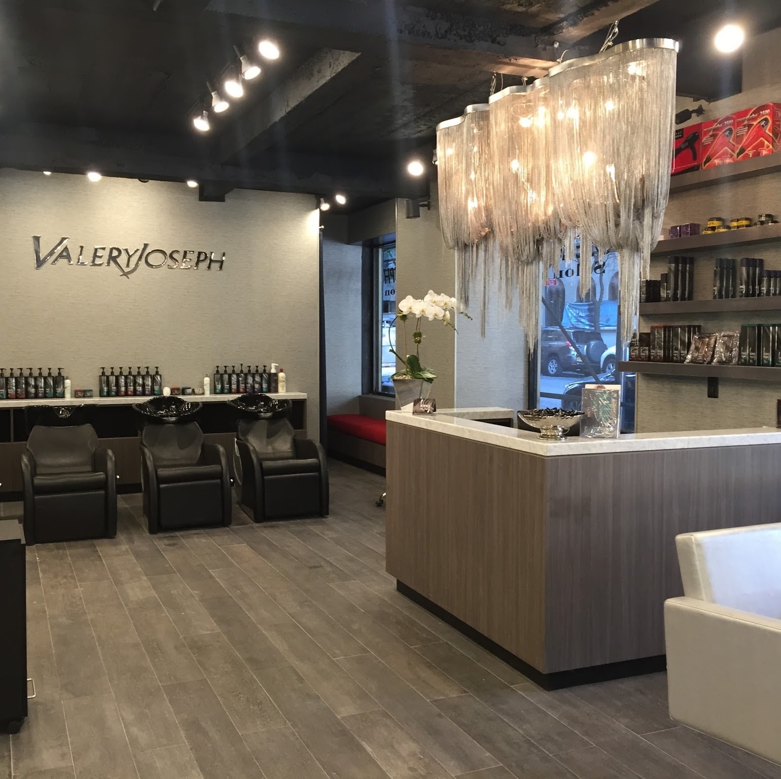 Photo of Valery Joseph Salon in new yro City, New York, United States - 1 Picture of Point of interest, Establishment, Store, Clothing store, Beauty salon, Hair care
