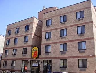 Photo of Super 8 Brooklyn / Park Slope Hotel in Brooklyn City, New York, United States - 1 Picture of Point of interest, Establishment, Lodging