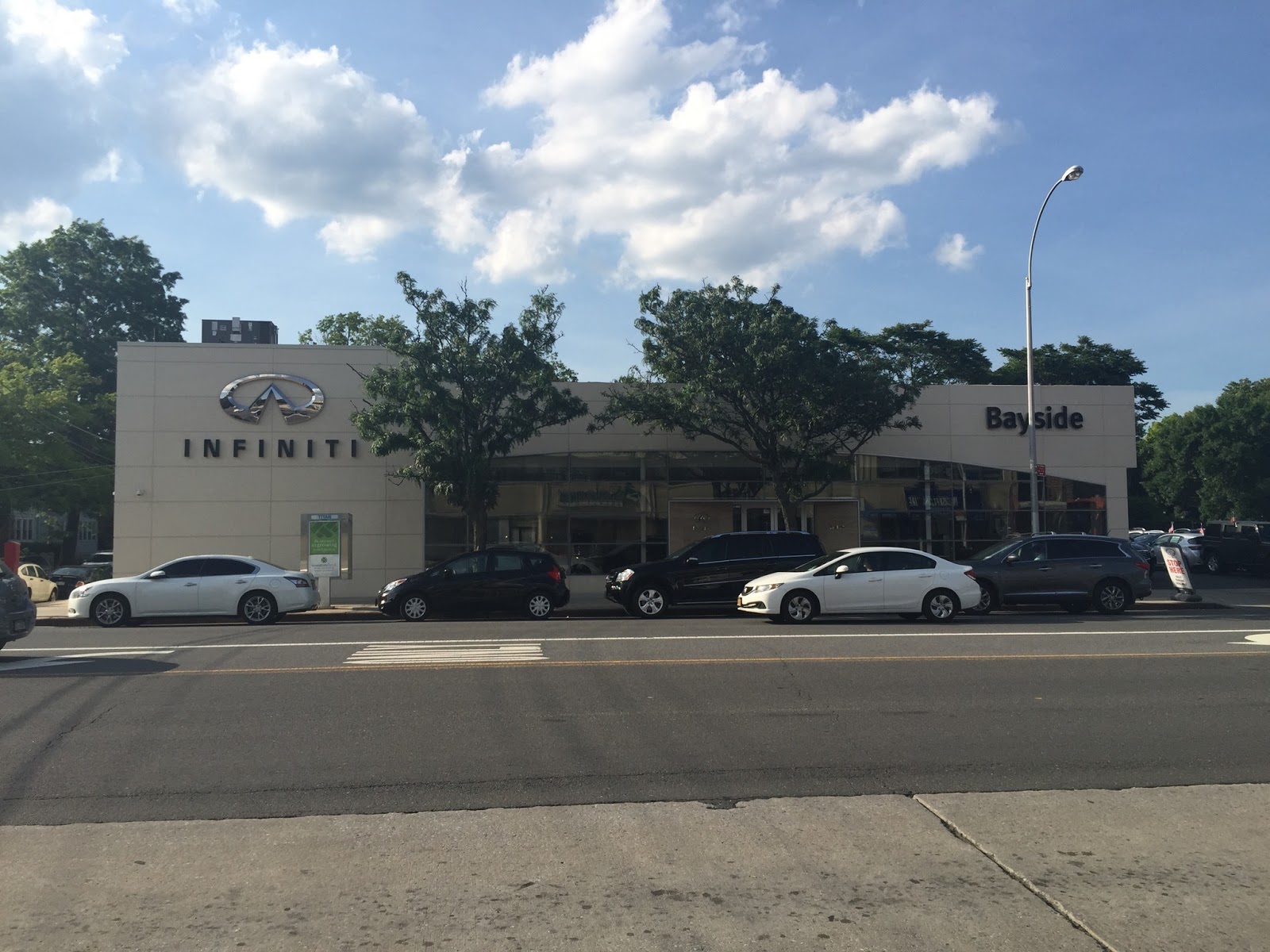 Photo of Infiniti of Bayside in Queens City, New York, United States - 1 Picture of Point of interest, Establishment, Car dealer, Store