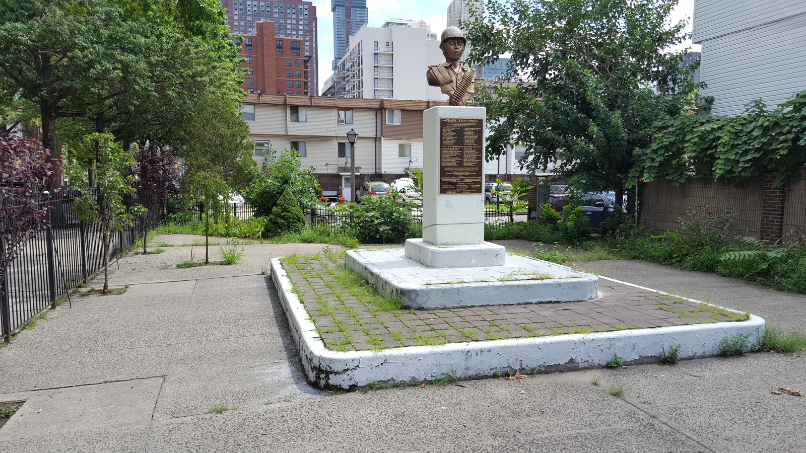 Photo of Philippine Plaza in Jersey City, New Jersey, United States - 1 Picture of Point of interest, Establishment, Park