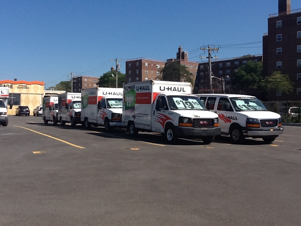 Photo of U-Haul Moving & Storage of Inwood in Inwood City, New York, United States - 4 Picture of Point of interest, Establishment, Store, Moving company, Storage