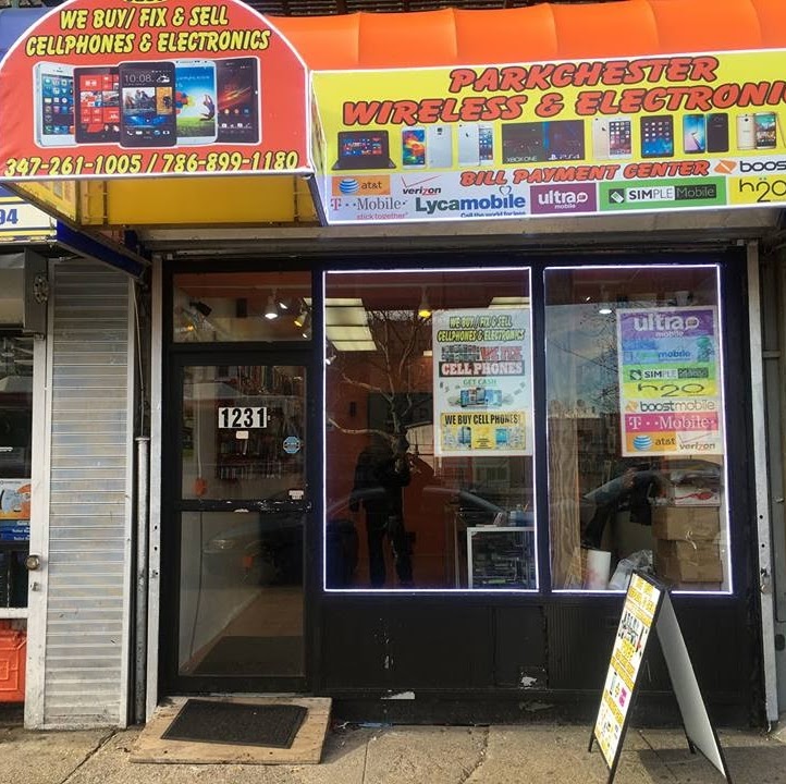 Photo of Parkchester Wireless and electronics in Bronx City, New York, United States - 1 Picture of Point of interest, Establishment, Store