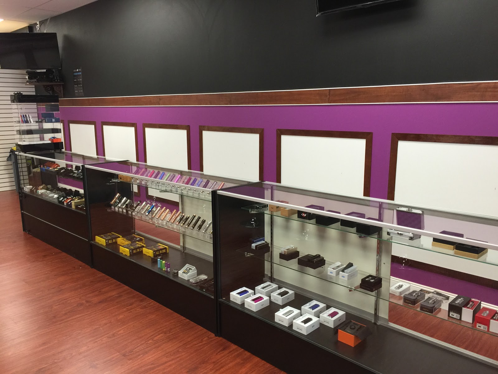 Photo of Gorilla Vapes of Middletown in Middletown City, New Jersey, United States - 3 Picture of Point of interest, Establishment, Store