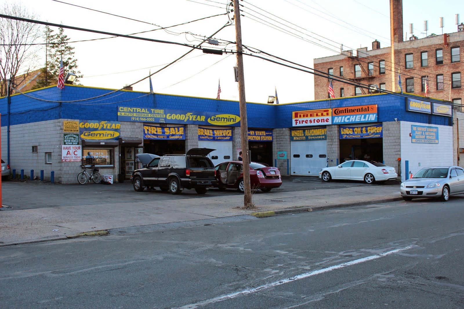Photo of Central Tire and Auto Repair in Yonkers City, New York, United States - 1 Picture of Point of interest, Establishment, Store, Car repair