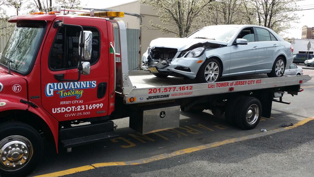 Photo of Giovannis Towing in Union City, New Jersey, United States - 2 Picture of Point of interest, Establishment