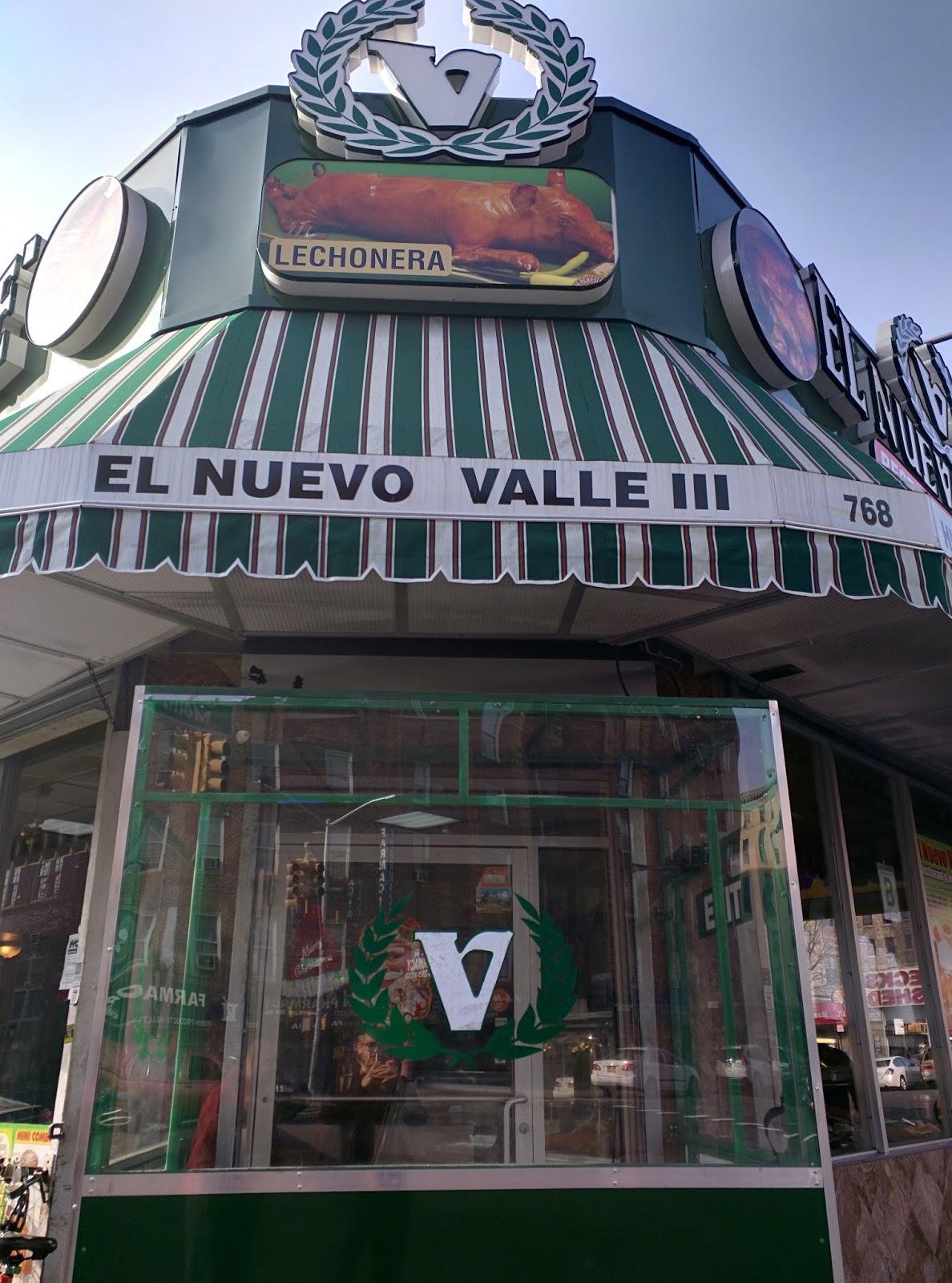 Photo of El Nuevo Valle 3 in Bronx City, New York, United States - 3 Picture of Restaurant, Food, Point of interest, Establishment