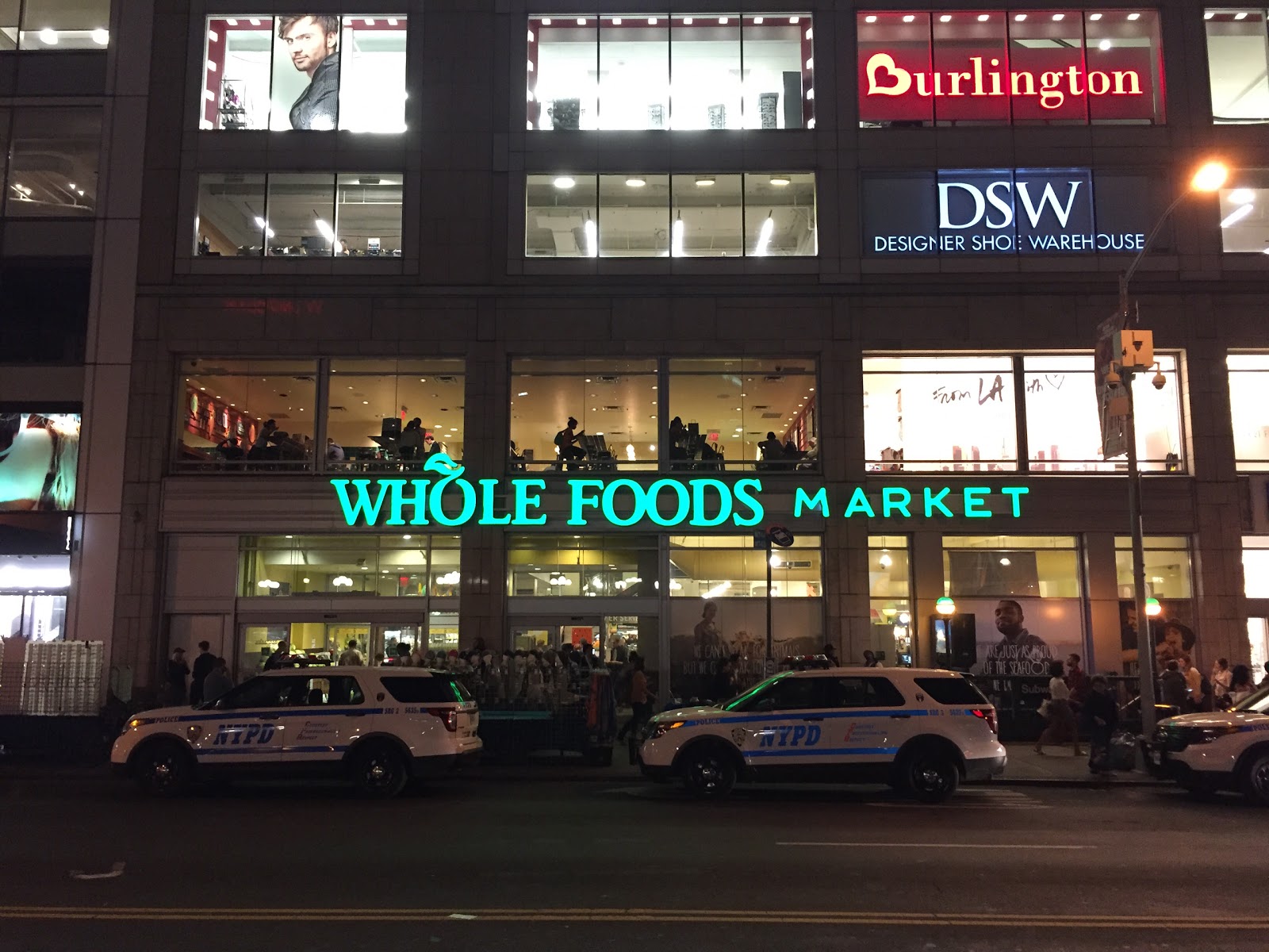 Photo of Whole Foods Market in New York City, New York, United States - 10 Picture of Food, Point of interest, Establishment, Store, Health, Grocery or supermarket, Bakery, Florist