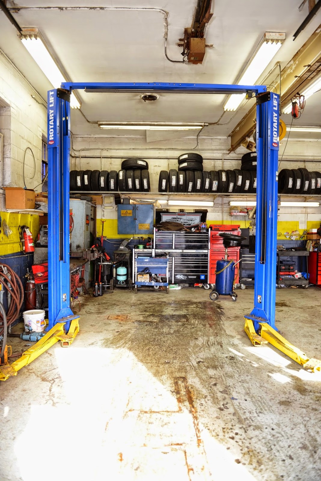 Photo of Ten Point Auto Services in Staten Island City, New York, United States - 2 Picture of Point of interest, Establishment, Store, Car repair