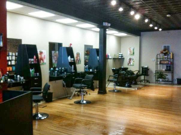 Photo of 32 West Salon in Keyport City, New Jersey, United States - 1 Picture of Point of interest, Establishment, Beauty salon, Hair care