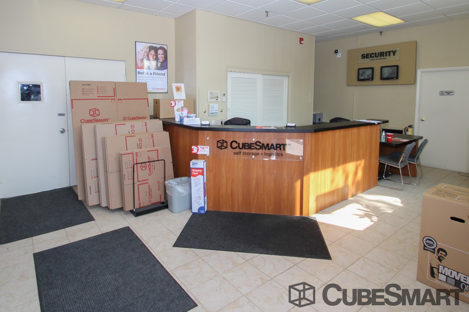 Photo of CubeSmart Self Storage in Fairview City, New Jersey, United States - 4 Picture of Point of interest, Establishment, Store, Moving company, Storage