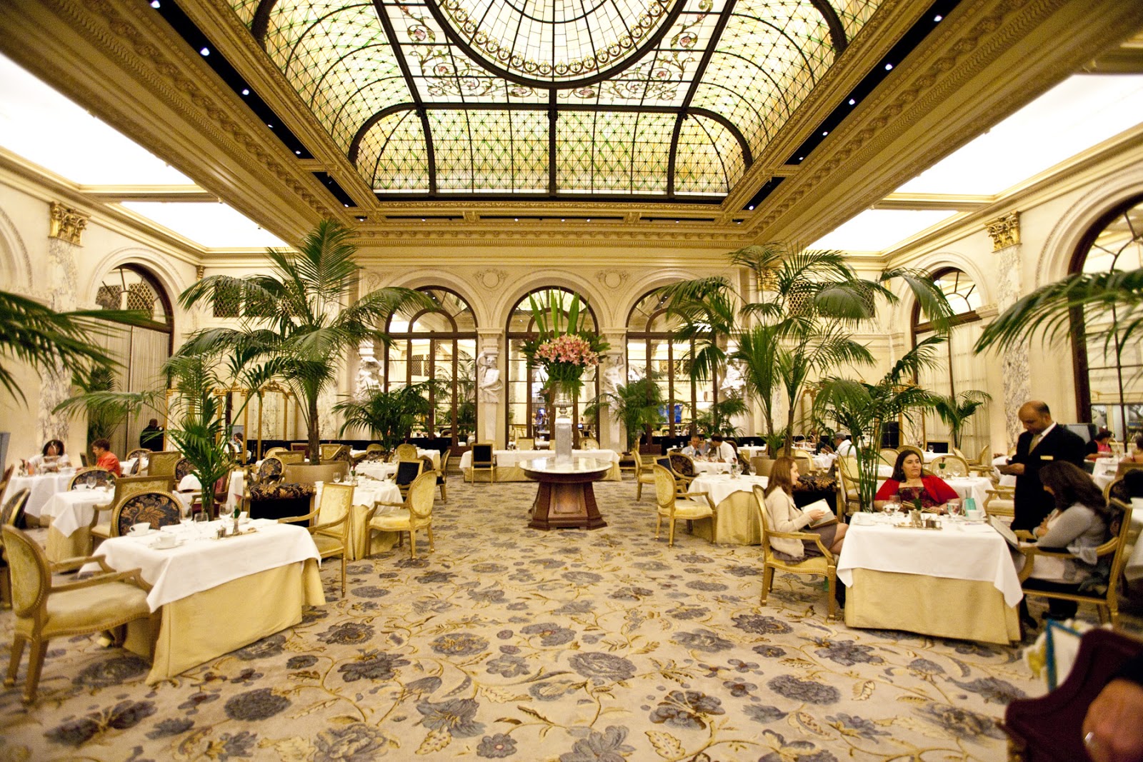 Photo of The Palm Court in New York City, New York, United States - 3 Picture of Restaurant, Food, Point of interest, Establishment, Bar