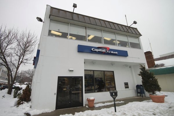 Photo of Capital One Bank in Westbury City, New York, United States - 1 Picture of Point of interest, Establishment, Finance, Atm, Bank