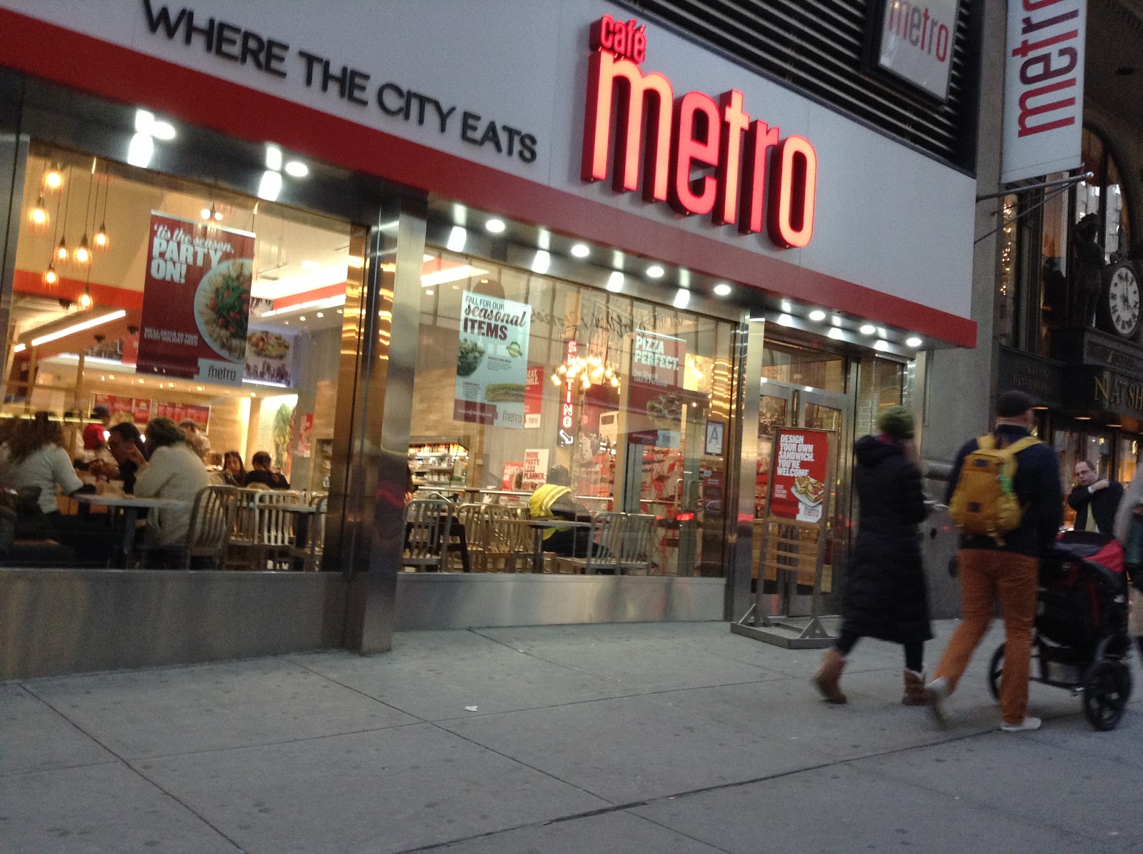 Photo of Cafe Metro in New York City, New York, United States - 1 Picture of Restaurant, Food, Point of interest, Establishment, Store, Cafe