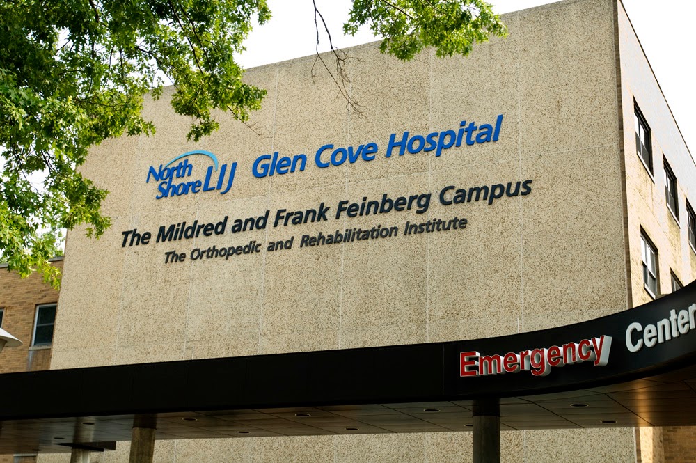 Photo of Glen Cove Hospital in Glen Cove City, New York, United States - 1 Picture of Point of interest, Establishment, Health, Hospital, Doctor