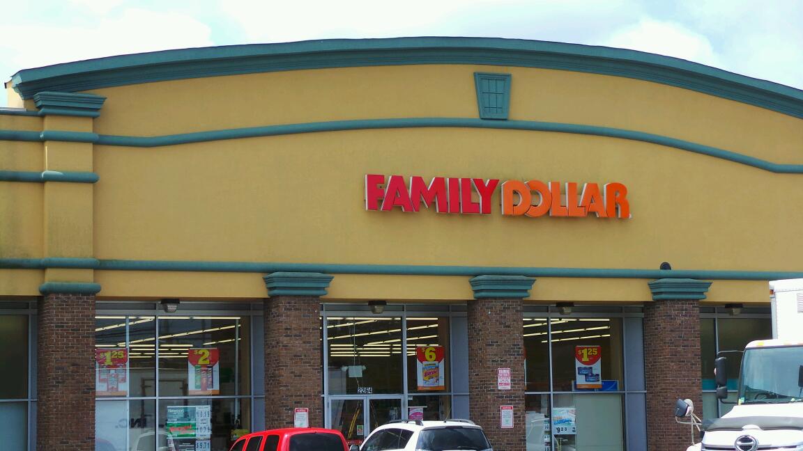 Photo of Family Dollar in Staten Island City, New York, United States - 1 Picture of Point of interest, Establishment, Store