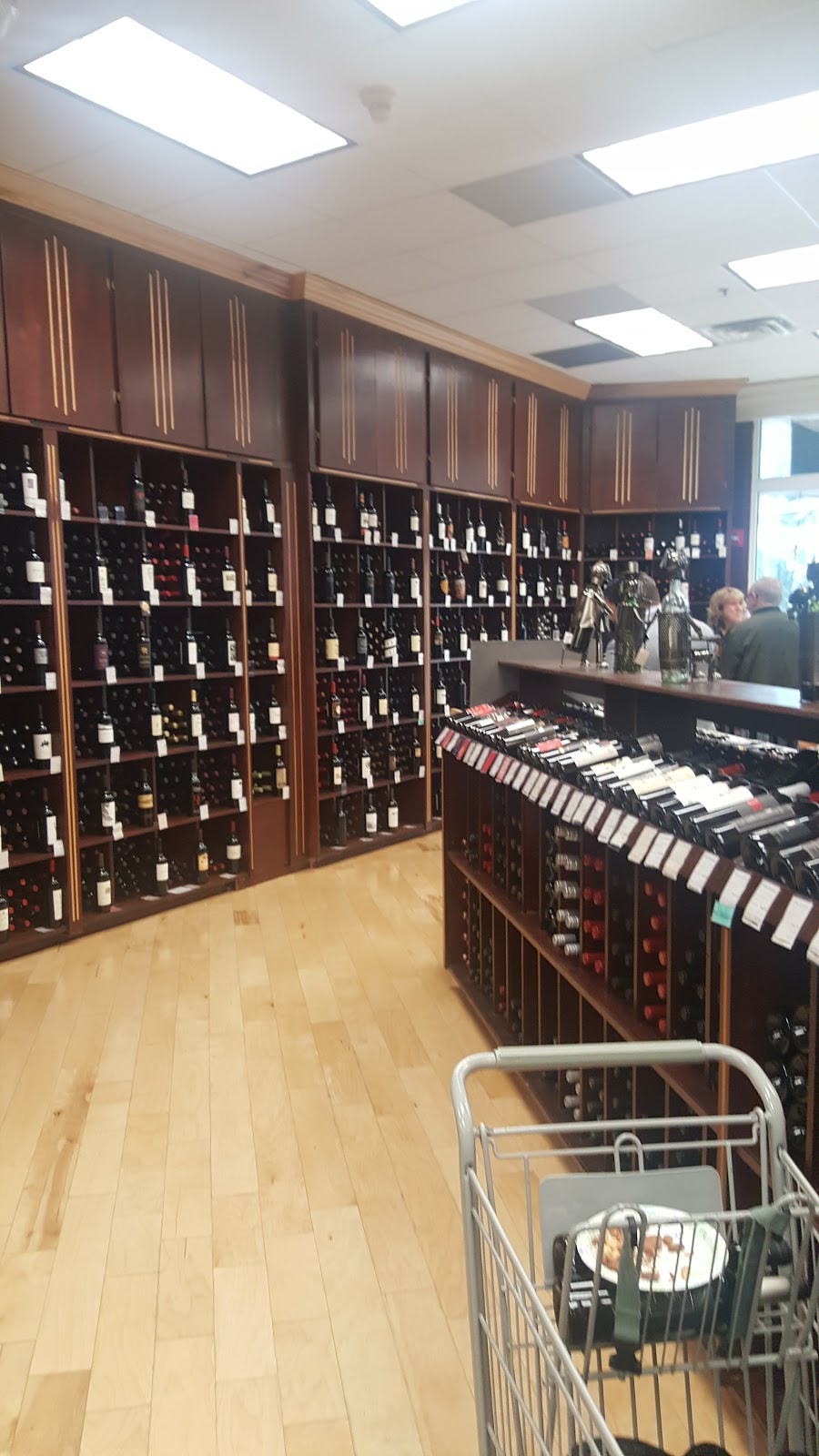 Photo of Wine Society in Greenvale City, New York, United States - 4 Picture of Food, Point of interest, Establishment, Store, Liquor store