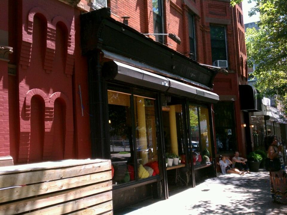 Photo of Peaches in Brooklyn City, New York, United States - 1 Picture of Restaurant, Food, Point of interest, Establishment, Bar