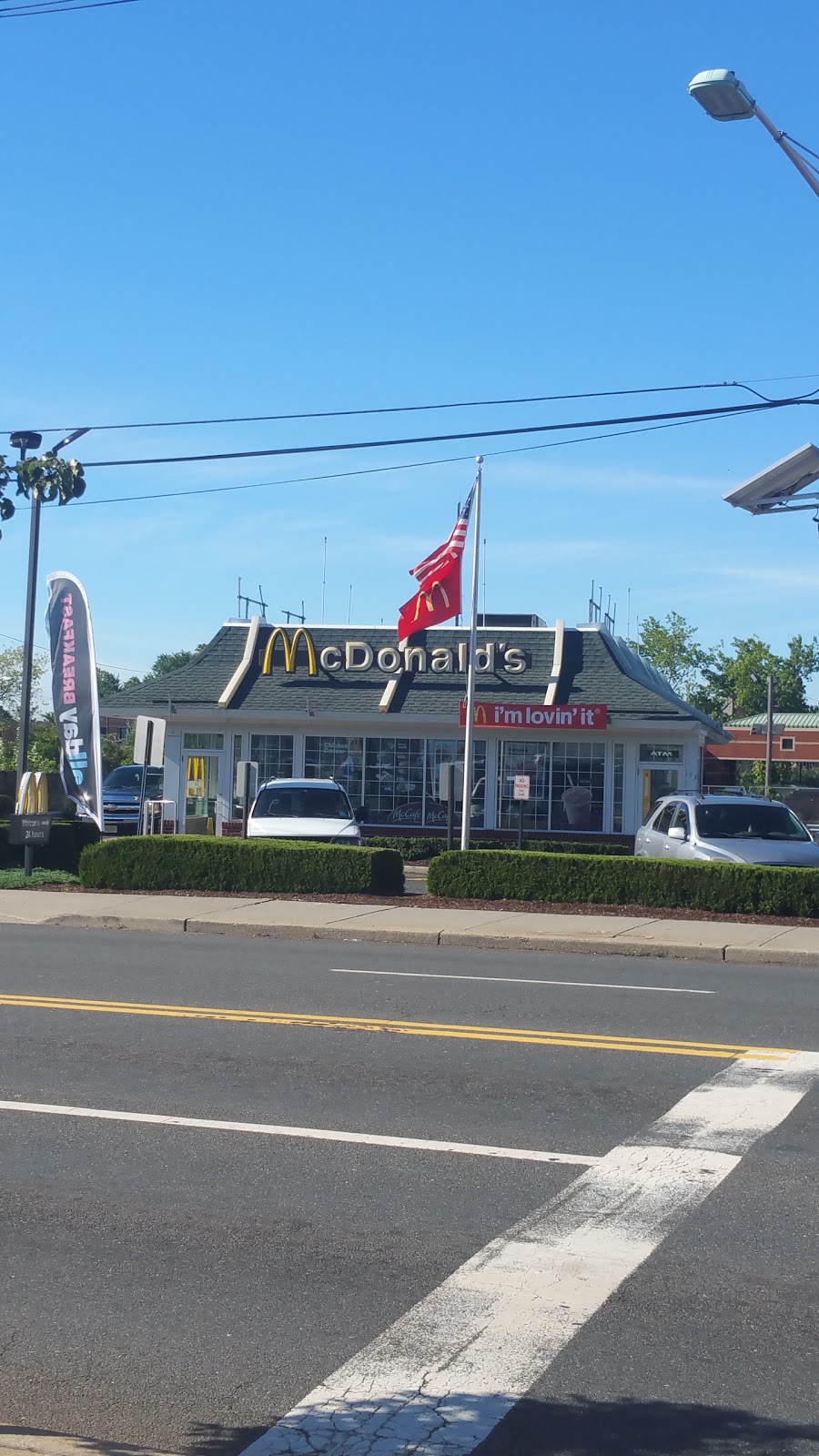 Photo of McDonald's in Hackensack City, New Jersey, United States - 1 Picture of Restaurant, Food, Point of interest, Establishment