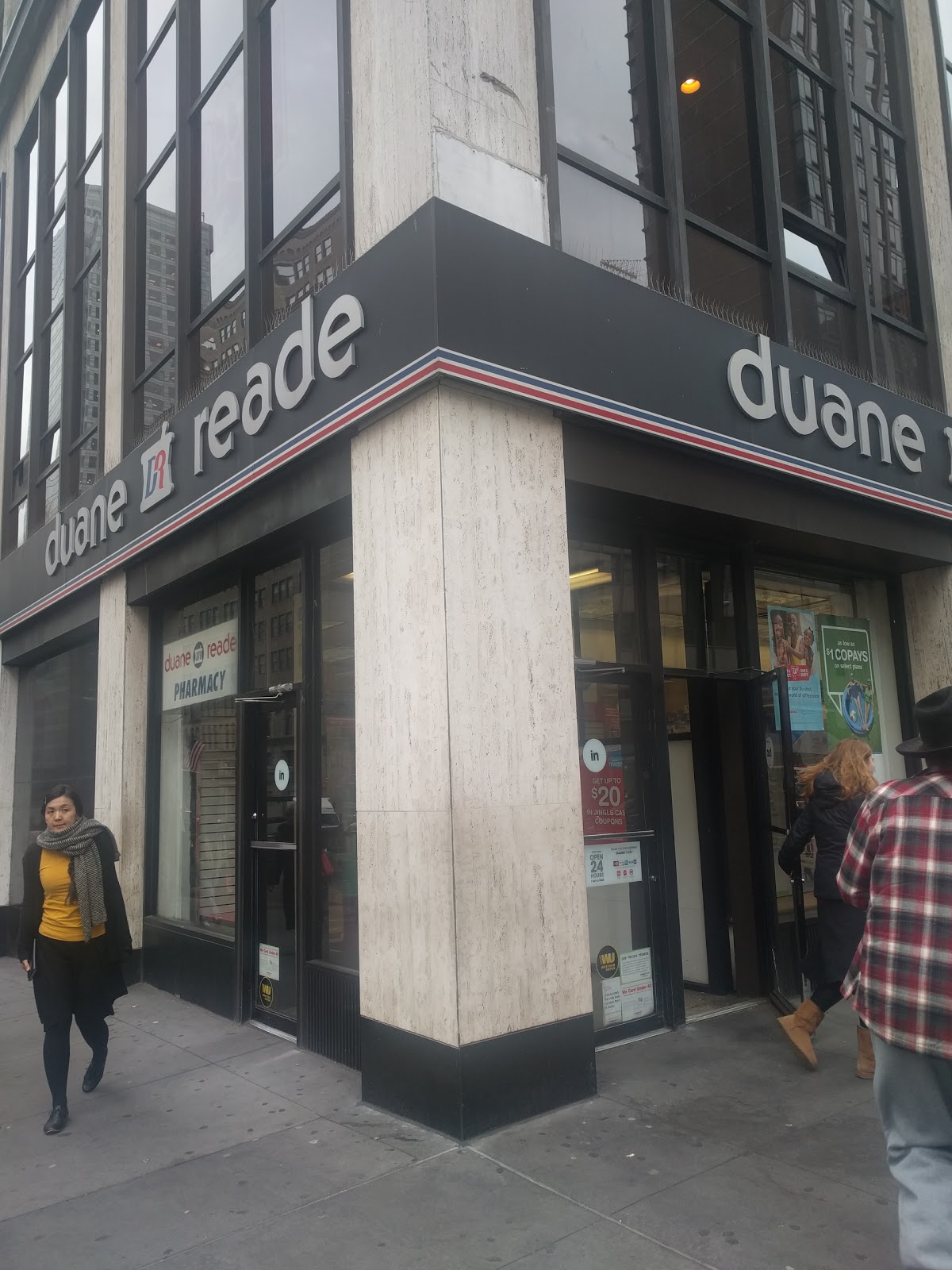 Photo of Duane Reade in New York City, New York, United States - 1 Picture of Food, Point of interest, Establishment, Store, Health, Convenience store, Home goods store, Clothing store, Electronics store