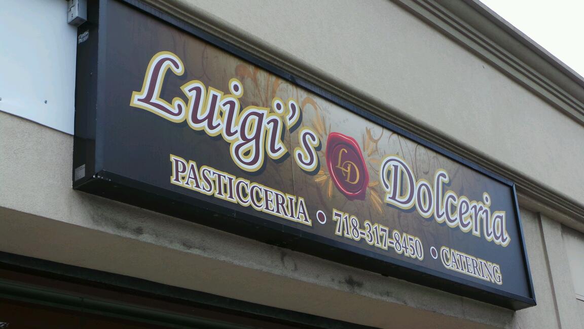 Photo of Luigi's Dolceria in Staten Island City, New York, United States - 2 Picture of Food, Point of interest, Establishment, Store, Bakery