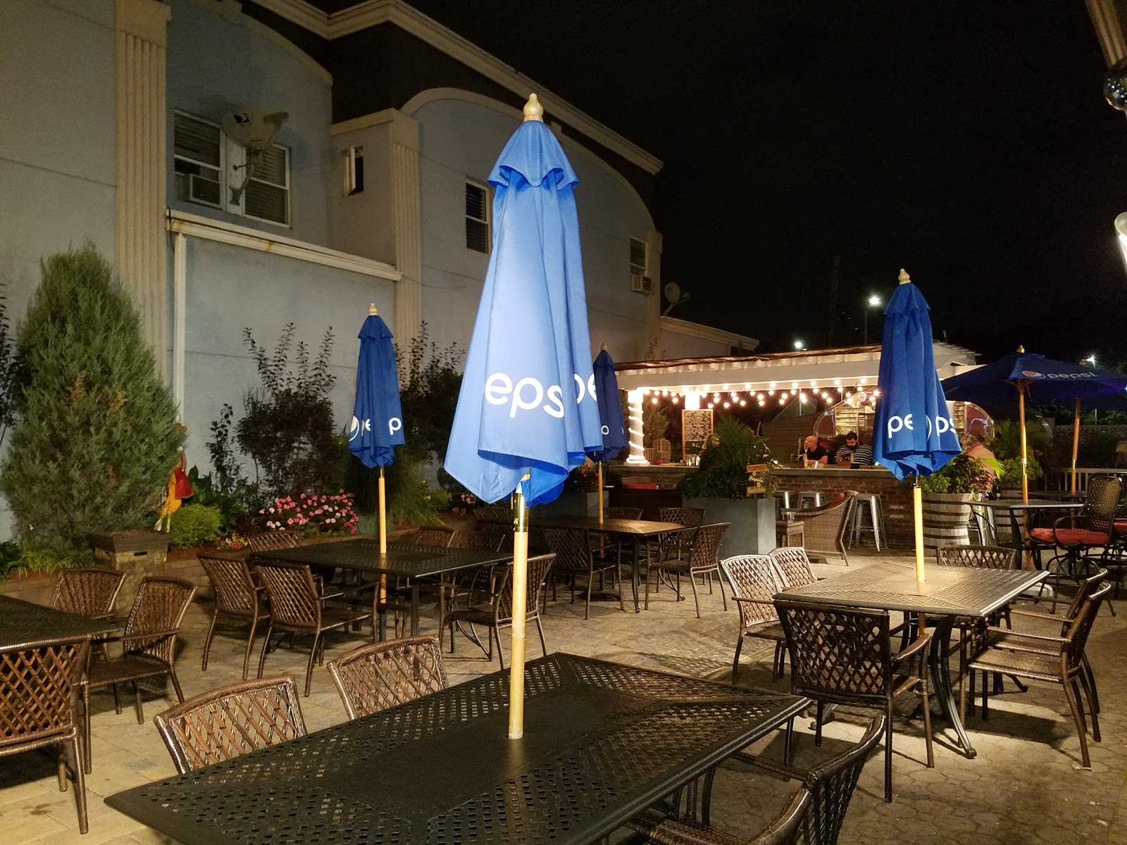 Photo of EGP Oceanside in Oceanside City, New York, United States - 4 Picture of Restaurant, Food, Point of interest, Establishment, Bar