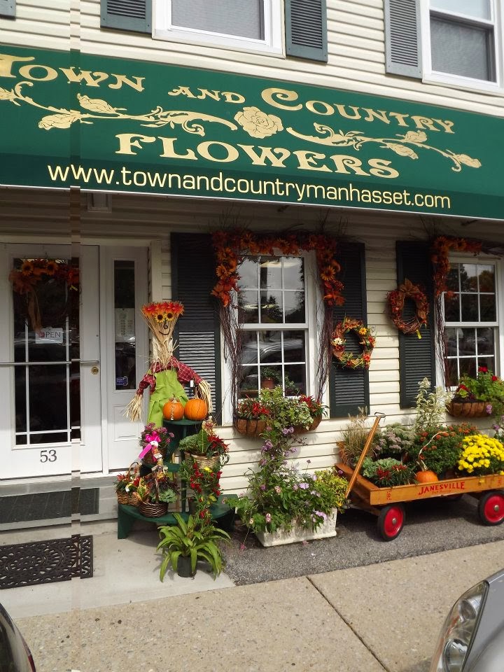 Photo of Town & Country Flowers in Manhasset City, New York, United States - 1 Picture of Point of interest, Establishment, Store, Home goods store, Florist