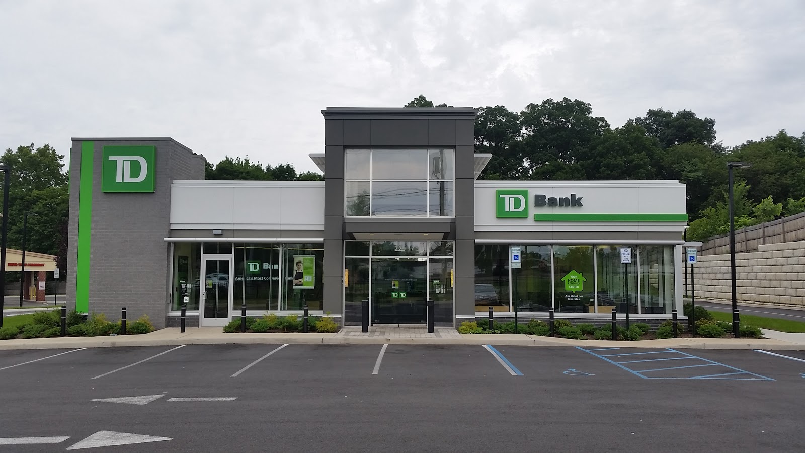 Photo of TD Bank in Mount Vernon City, New York, United States - 1 Picture of Point of interest, Establishment, Finance, Atm, Bank