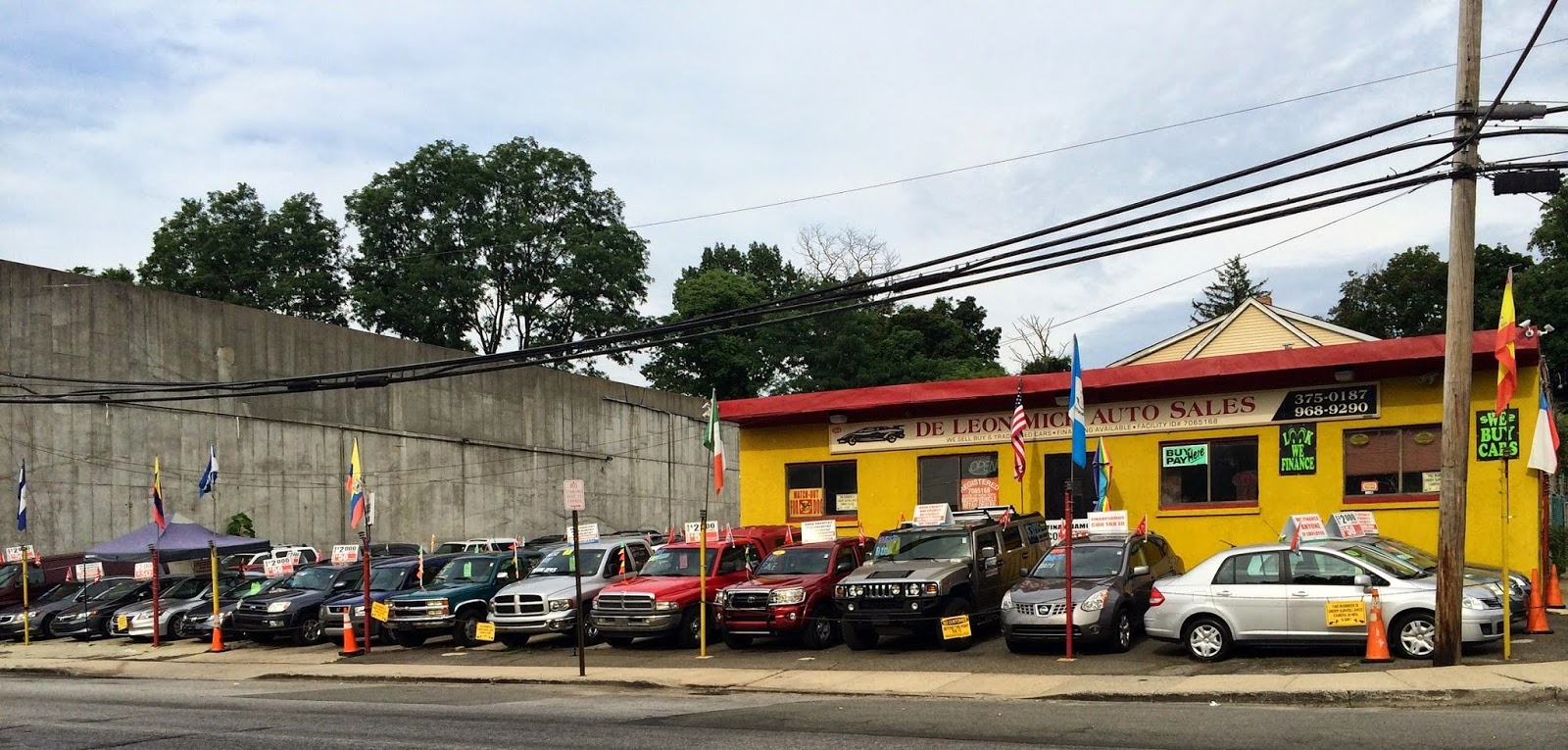Photo of De Leon Mich Auto Sales in Yonkers City, New York, United States - 1 Picture of Point of interest, Establishment, Car dealer, Store, Car repair, Insurance agency
