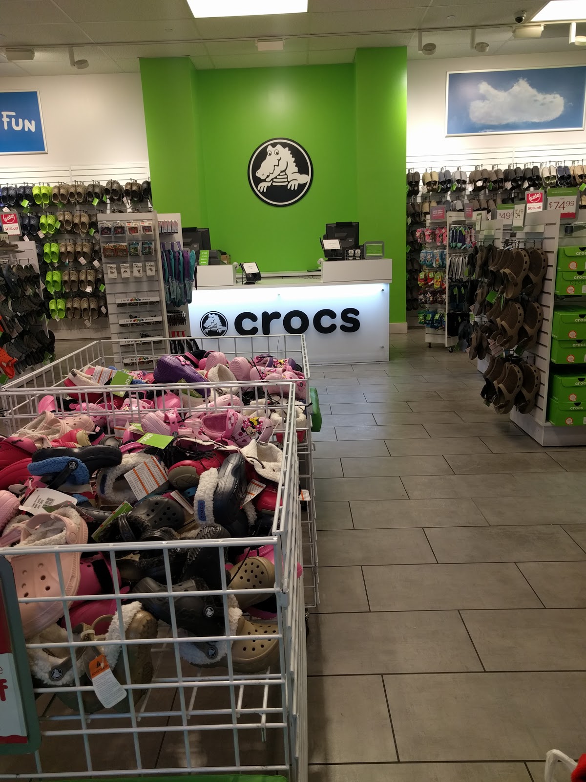 Photo of Crocs in Elizabeth City, New Jersey, United States - 1 Picture of Point of interest, Establishment, Store, Shoe store