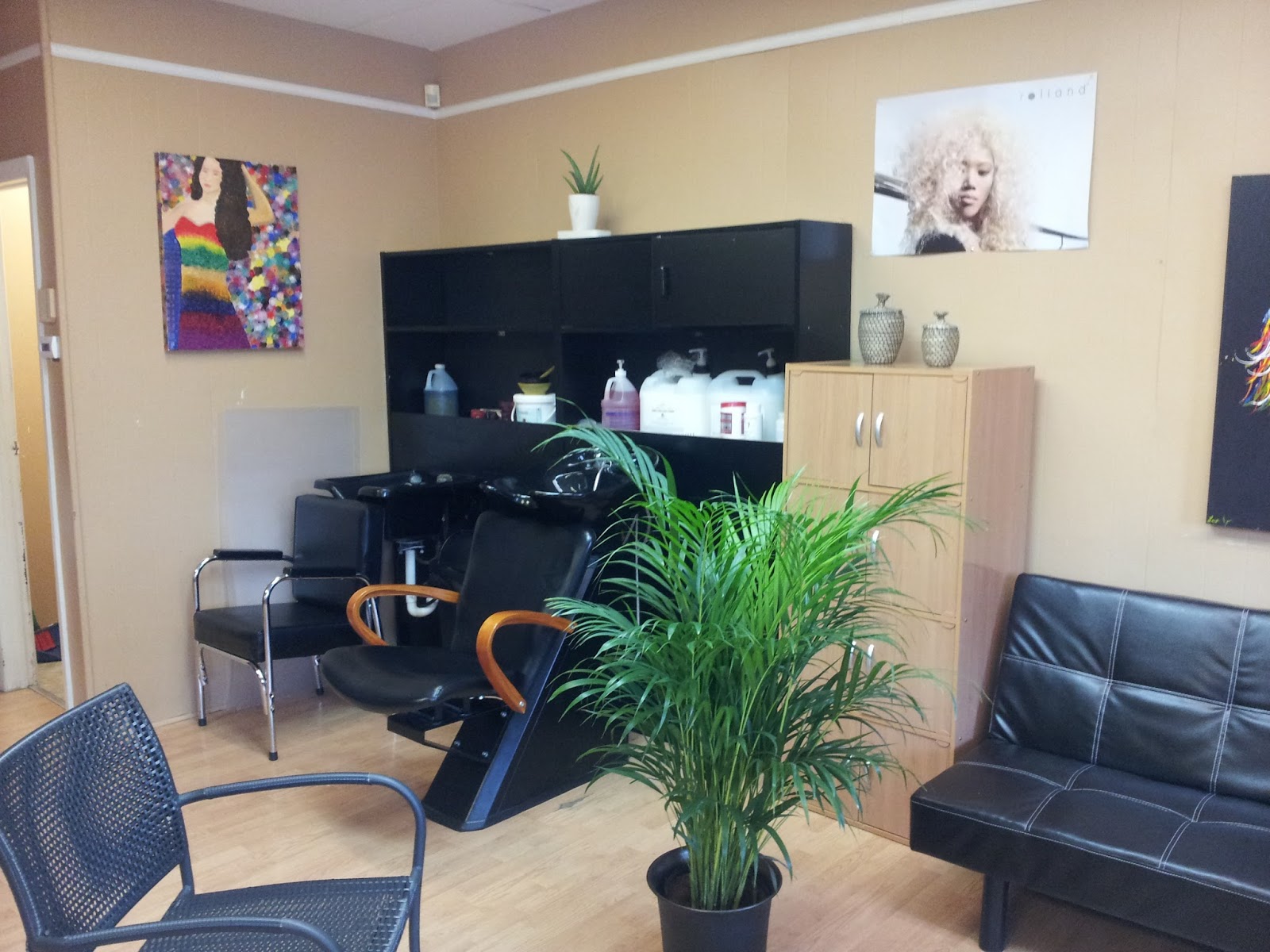 Photo of Dominican Beauty Salon in Garfield City, New Jersey, United States - 3 Picture of Point of interest, Establishment, Beauty salon