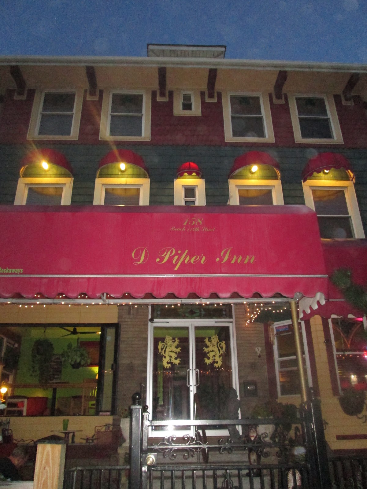 Photo of D Piper Inn in Rockaway Park City, New York, United States - 7 Picture of Point of interest, Establishment, Lodging