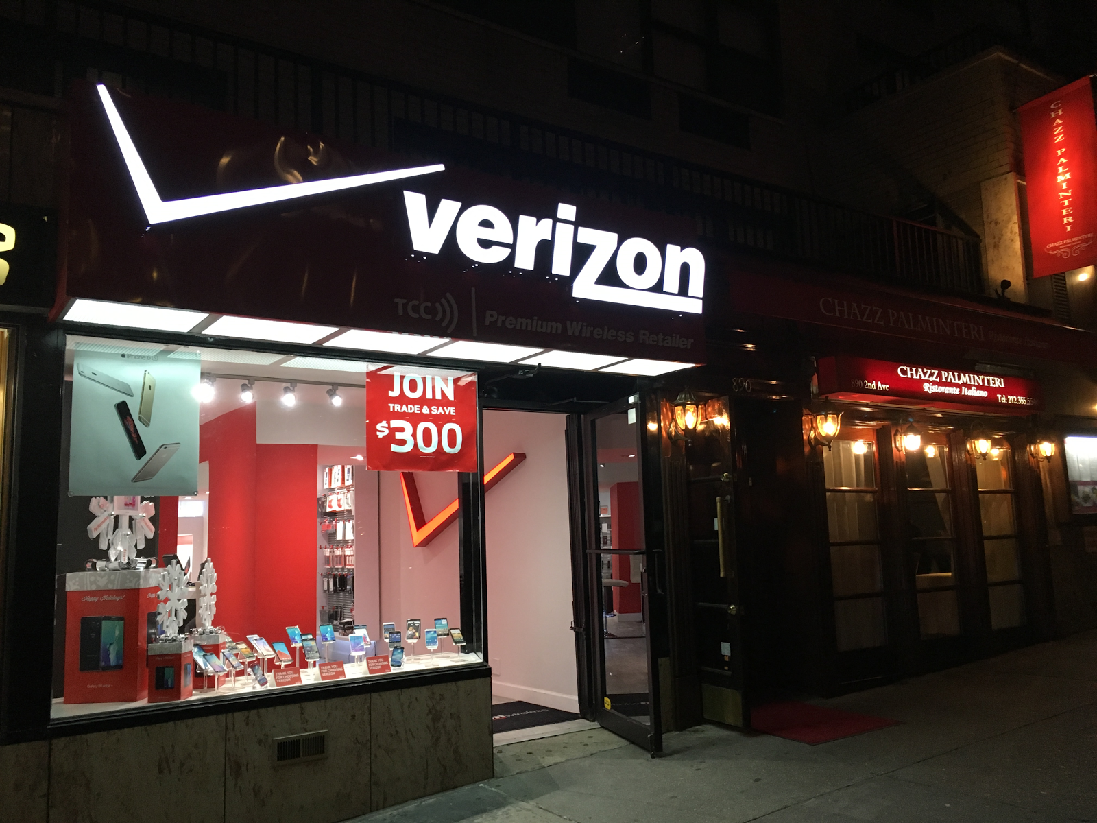 Photo of Verizon Wireless in New York City, New York, United States - 7 Picture of Point of interest, Establishment, Store