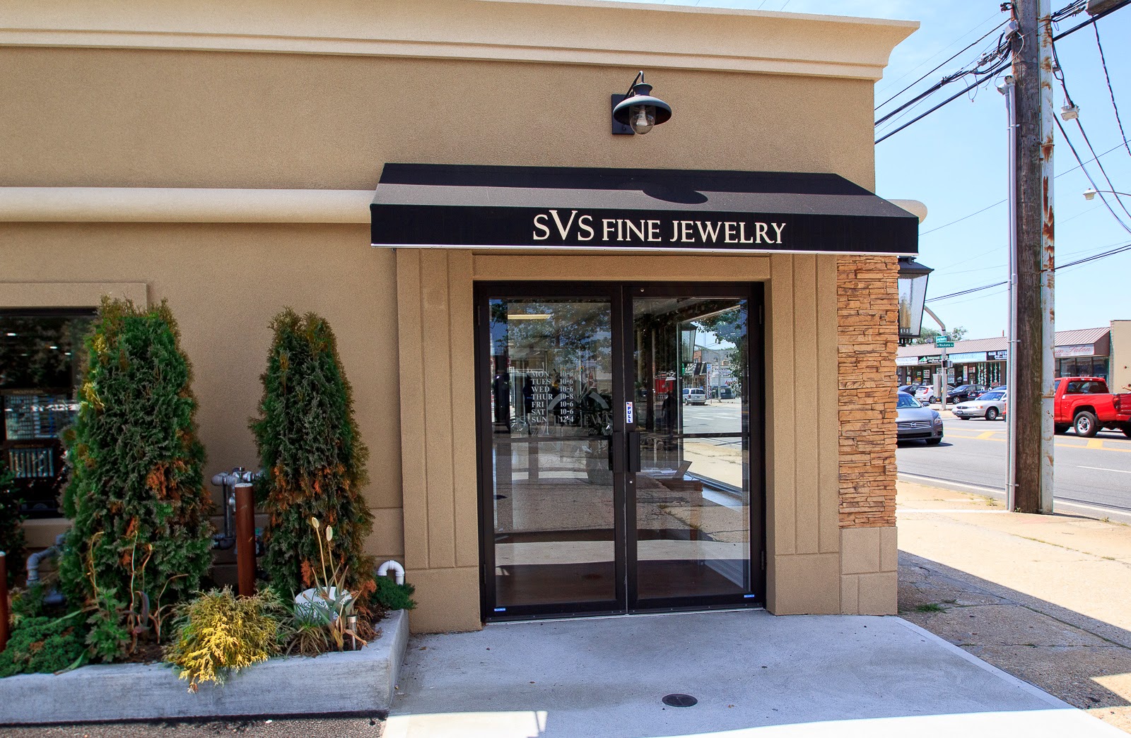 Photo of SVS Fine Jewelry in Oceanside City, New York, United States - 5 Picture of Point of interest, Establishment, Store, Jewelry store