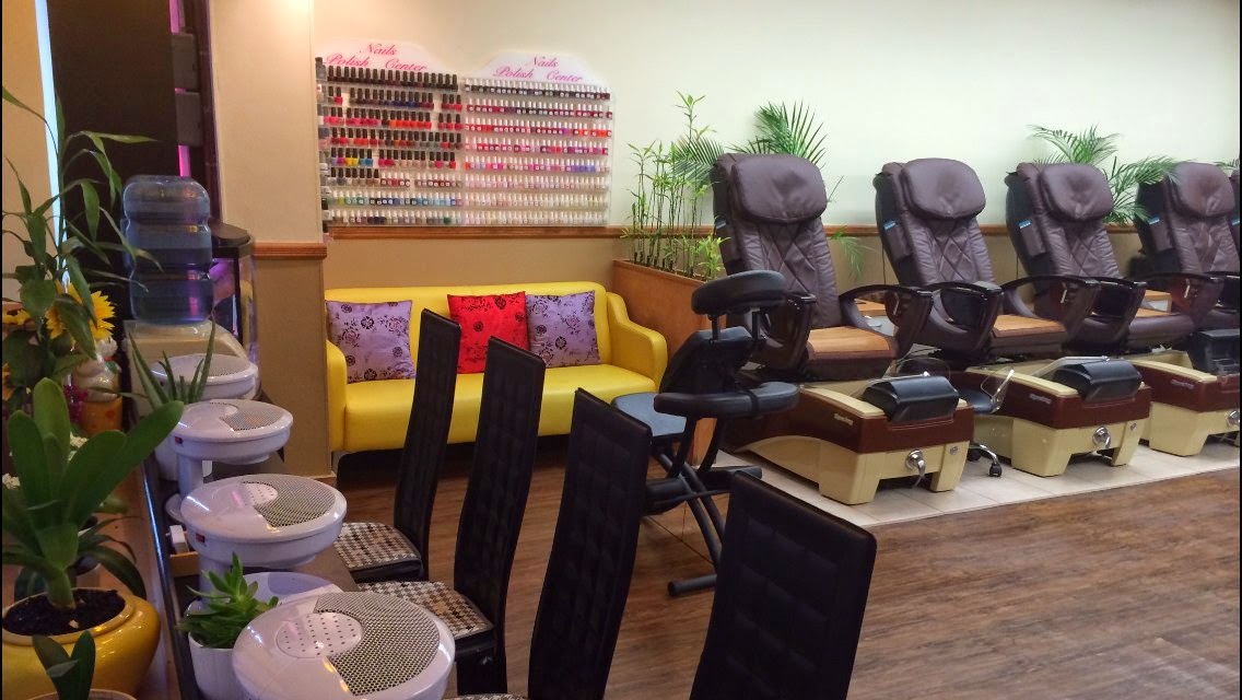 Photo of New Ruby Nails & Spa in Roslyn Heights City, New York, United States - 6 Picture of Point of interest, Establishment, Beauty salon, Hair care