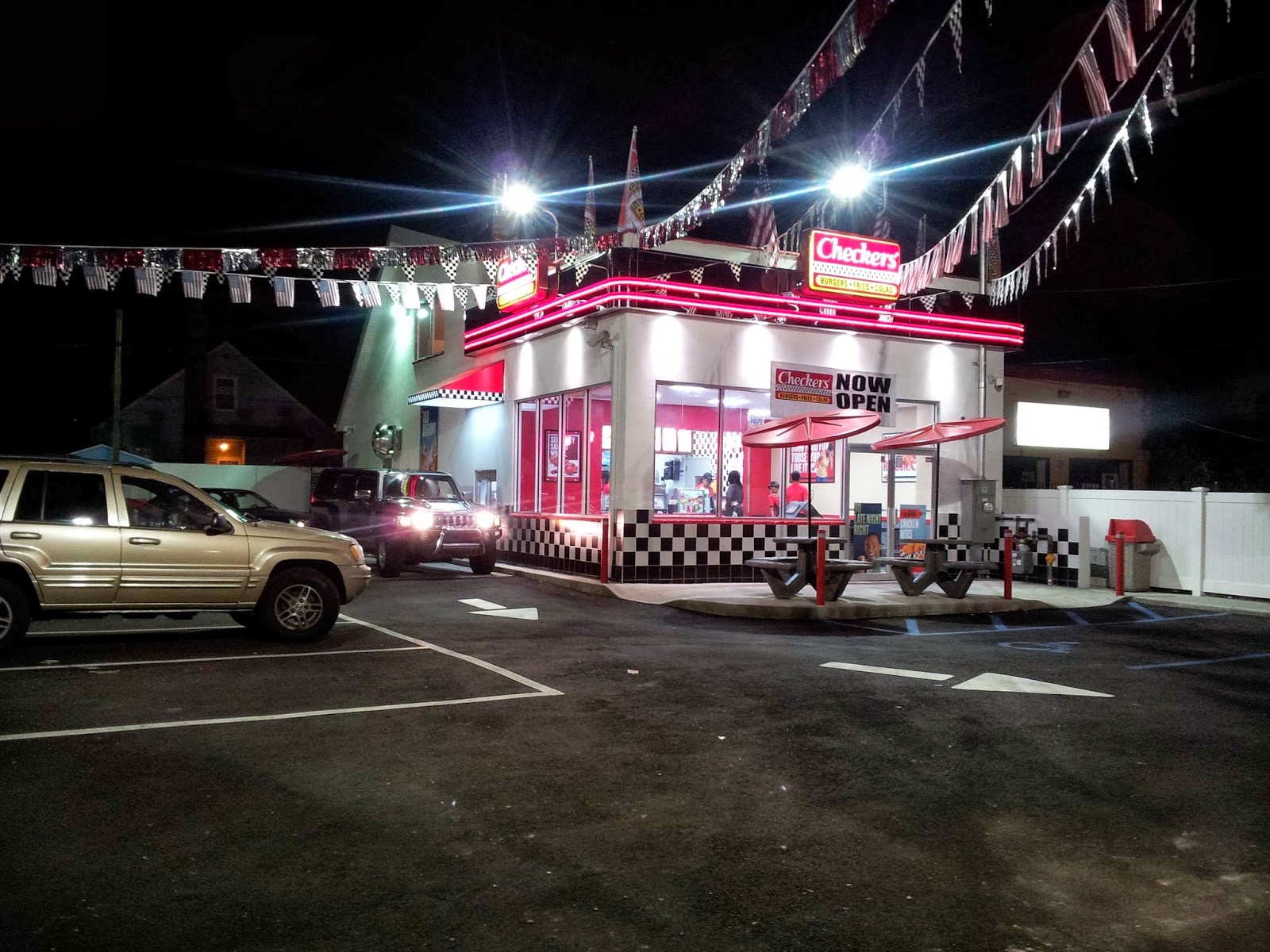 Photo of Checkers in Rosedale City, New York, United States - 2 Picture of Restaurant, Food, Point of interest, Establishment, Meal takeaway